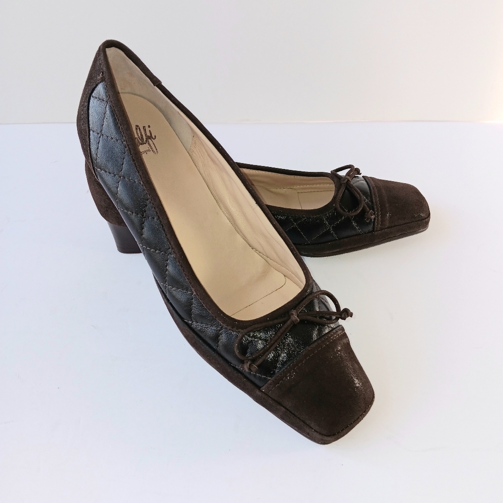 Amalfi Brown Leather Quilted Heels with Suede Toe and Bow Accent Size 8.5 N